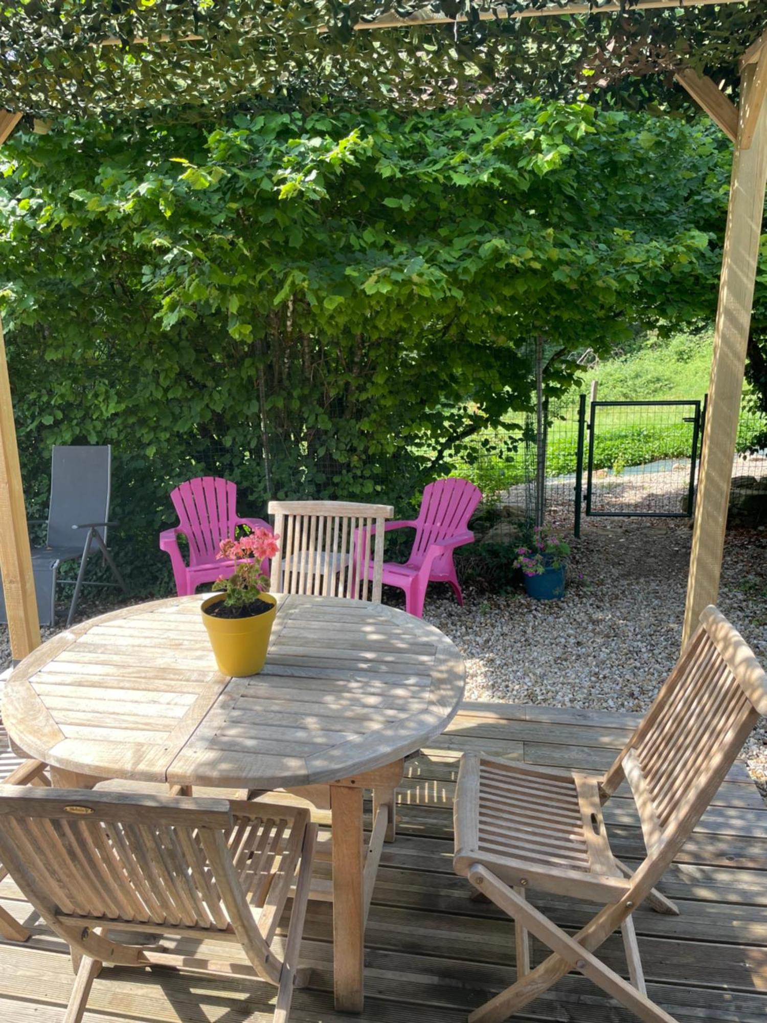 Gite Chalet Bois Bessuejouls Extérieur photo